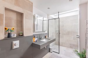 Photo 10- click for photo gallery